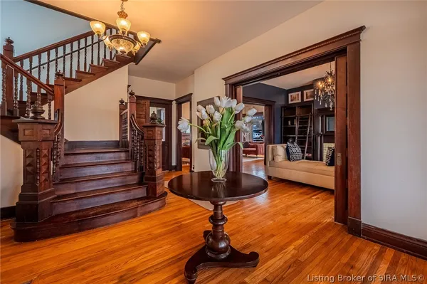 $349,900 | 912 Main Street, Memphis, IN 47143