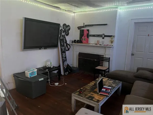 $2,000,000 | 22 Lafayette Street, New Brunswick, NJ 08901