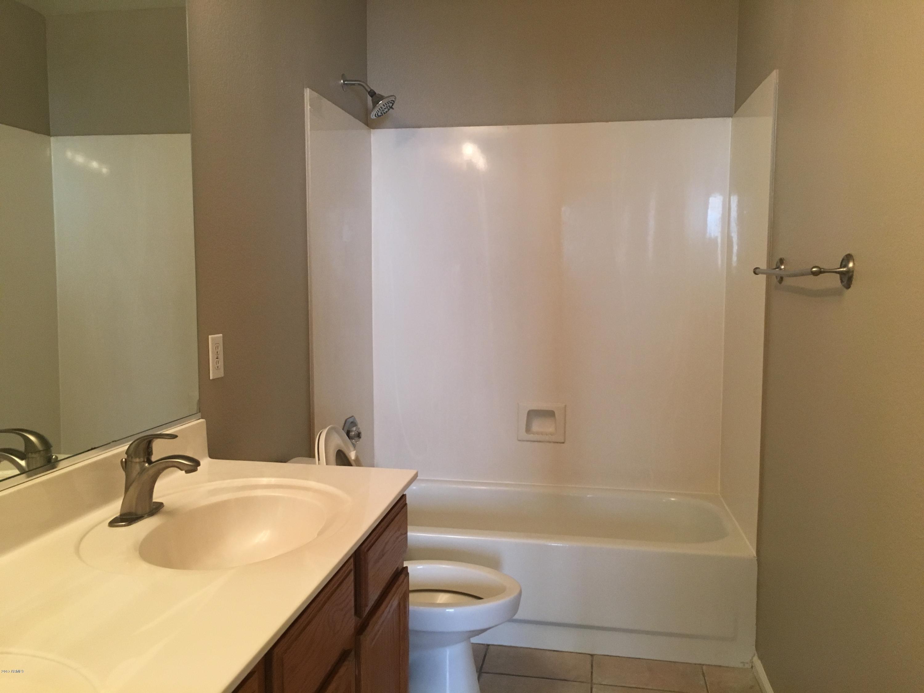 248 West Smoke Tree Road Gilbert, AZ 85233 - Photo 12 of 21 IMG-7155