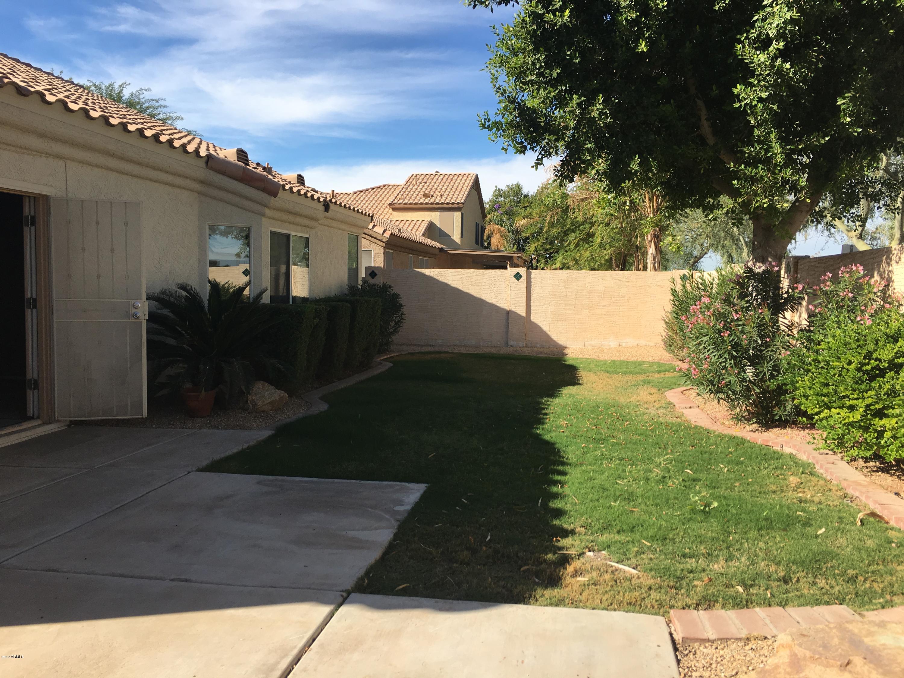 248 West Smoke Tree Road Gilbert, AZ 85233 - Photo 18 of 21 IMG-7180