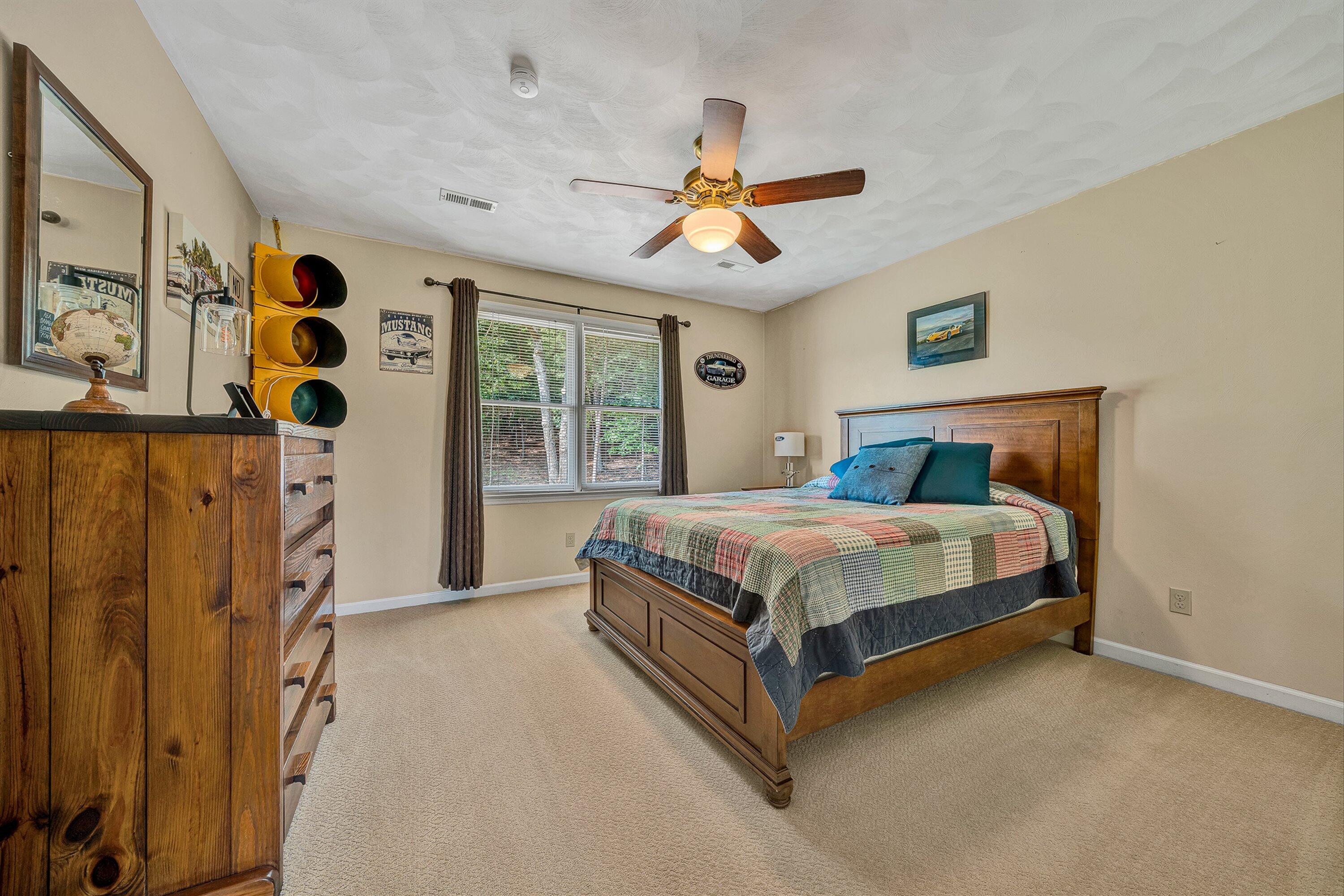 46 Old Church Lane Blue Ridge, VA 24064 - Photo 29 of 65 33-VM-05538