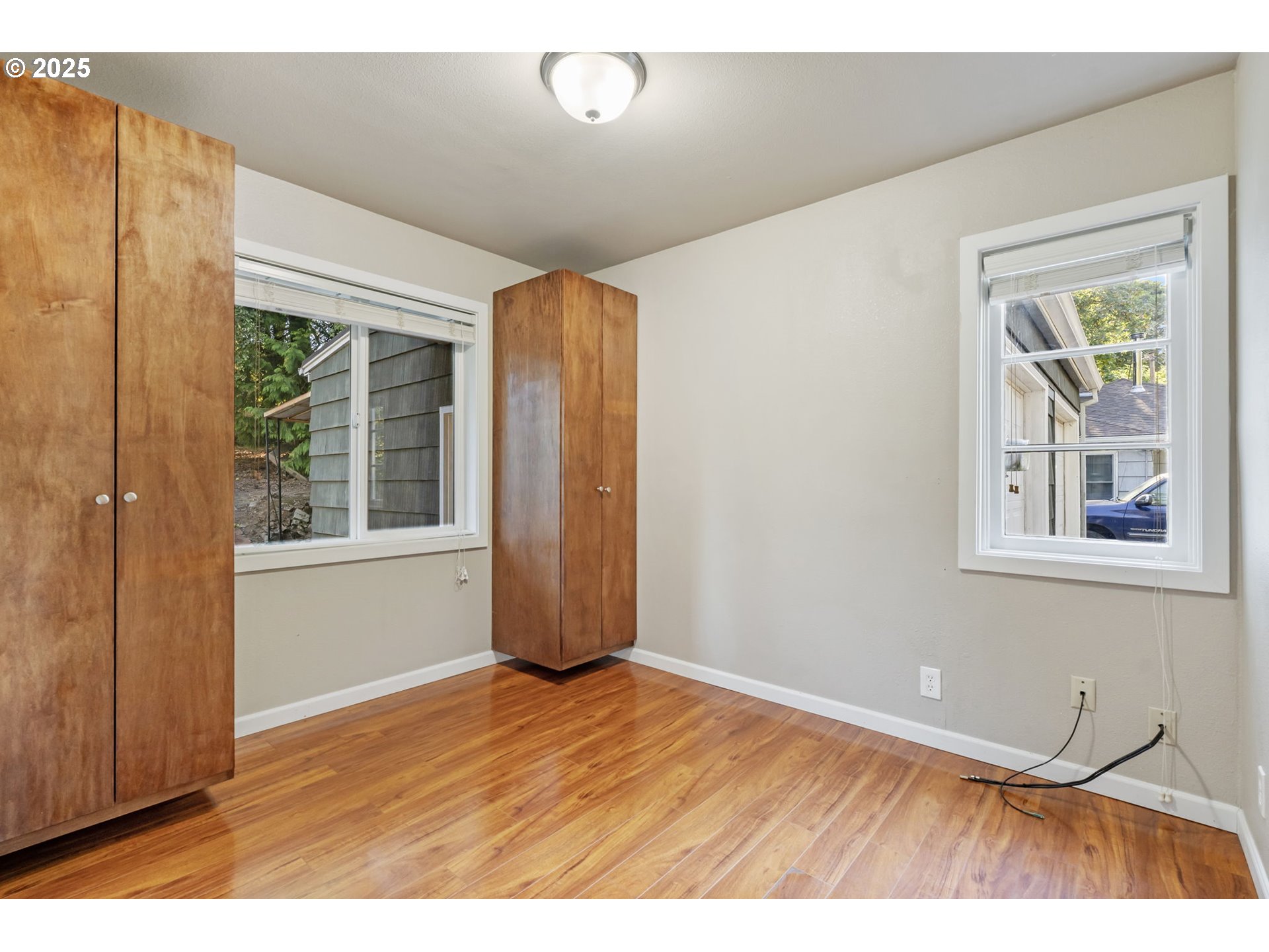 5740 Southwest Vermont Street Portland, OR 97219 - Photo 17 of 36 Bedroom