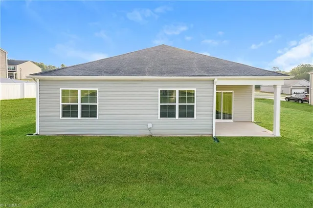 $2,070 | 578 Towhee Trail, Lexington, NC 27295