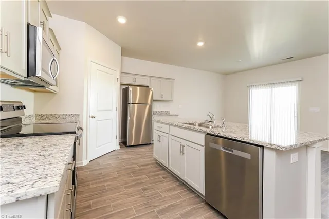 $2,070 | 578 Towhee Trail, Lexington, NC 27295