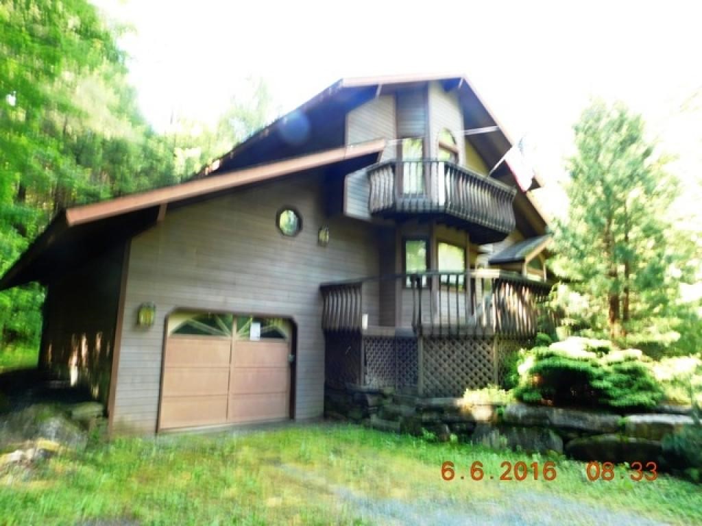 328 Marsh Family Road Hartford, VT 05059 - Photo 1 of 11 Gallery Image 1