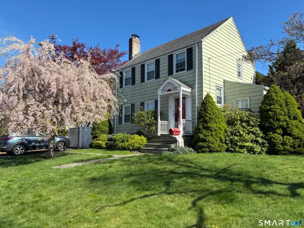 $2,900 | 11 Fairlea Avenue, Stratford, CT 06614