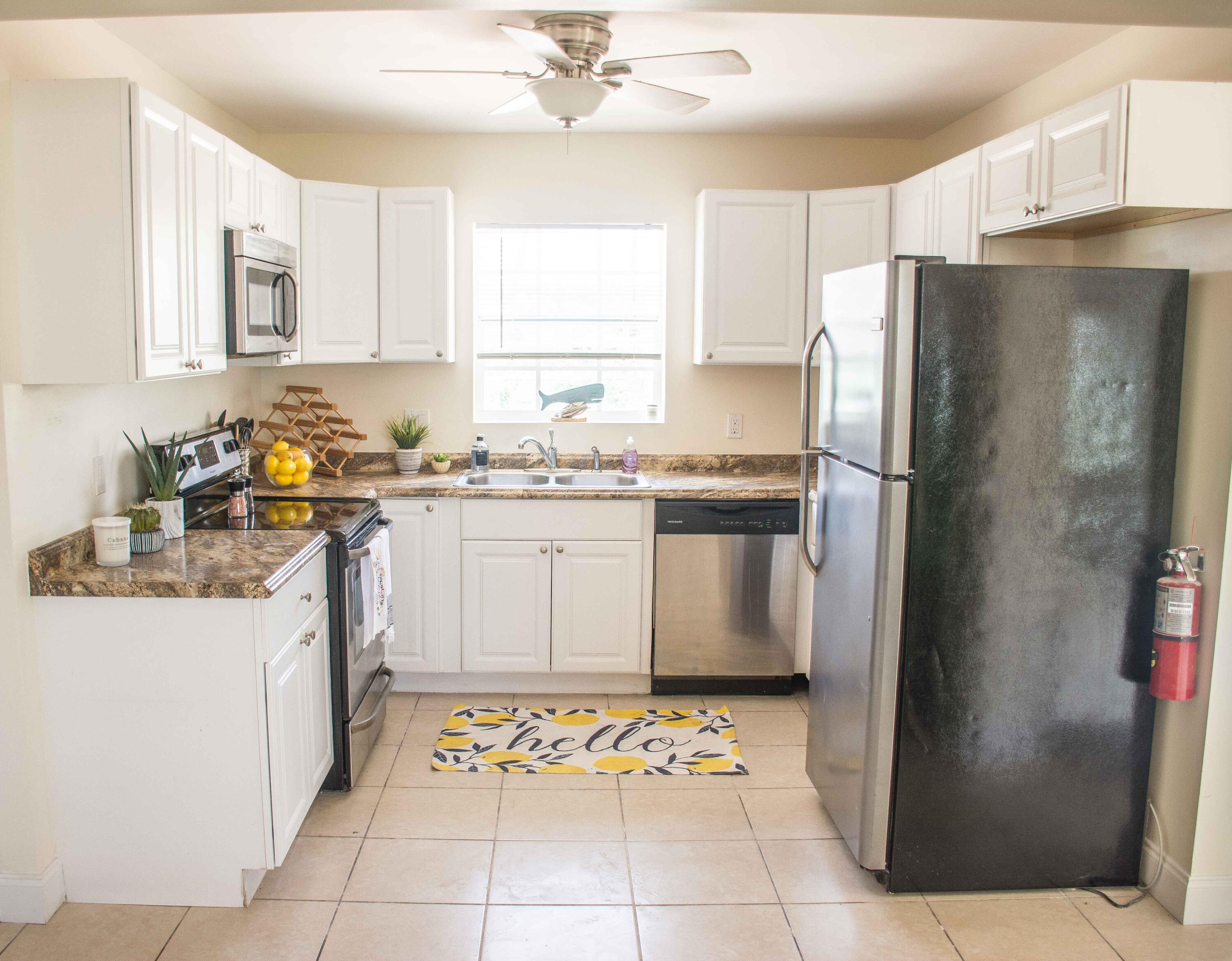 1160 Cabana Road Singer Island, FL 33404 - Photo 8 of 27 5