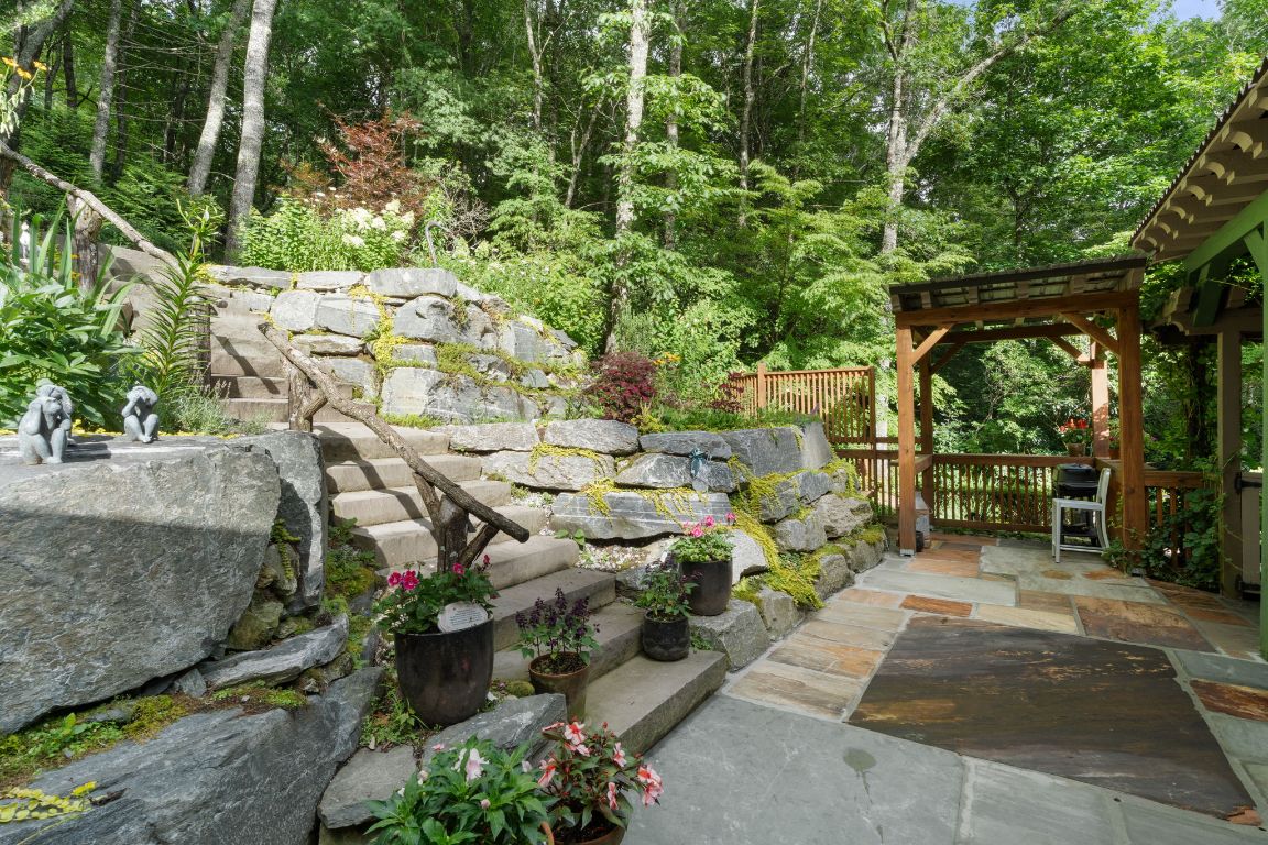 100 Deer Run Road Highlands, NC 28741 - Photo 32 of 38 Gallery Image 32