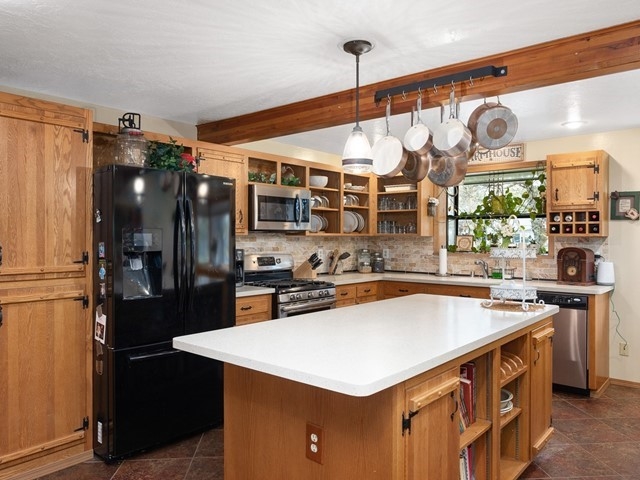 4011 East Beverly Road Mead, WA 99021 - Photo 8 of 22 Gallery Image 8
