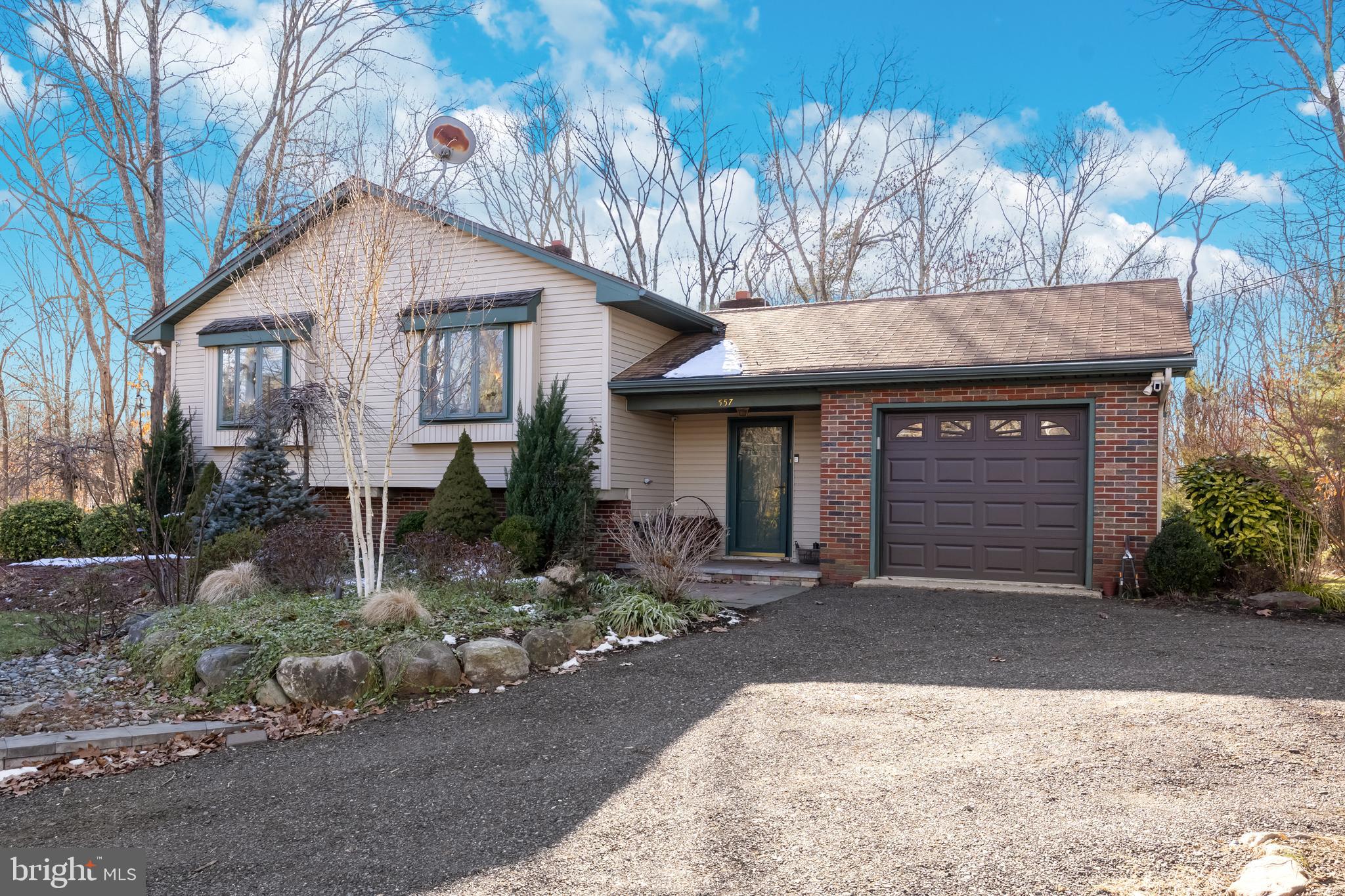557 Kettle Run Road Marlton, NJ 08053 - Photo 2 of 37
