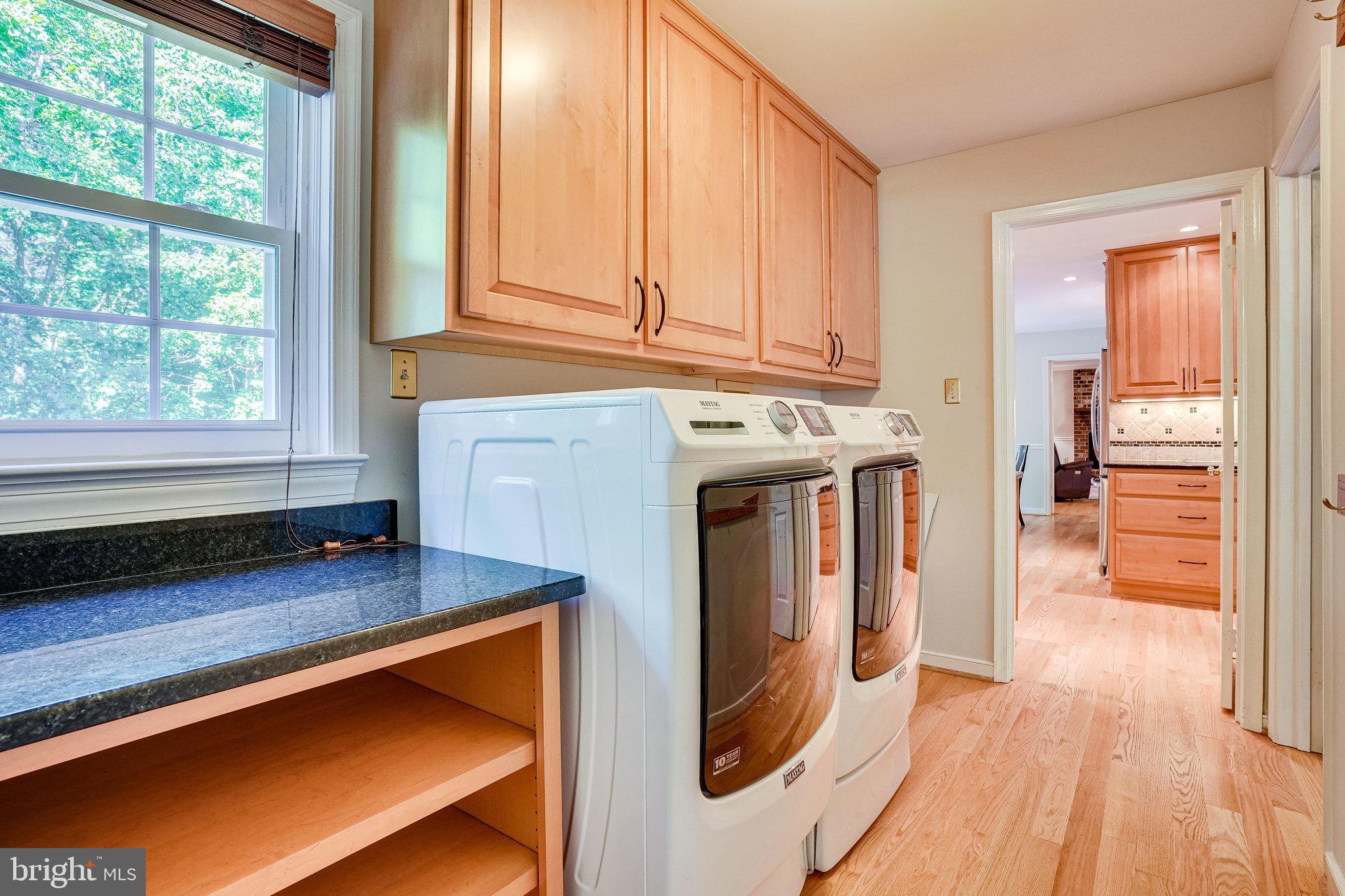 10319 Yellow Pine Drive Vienna, VA 22182 - Photo 15 of 56 Mudroom/Laundry Room