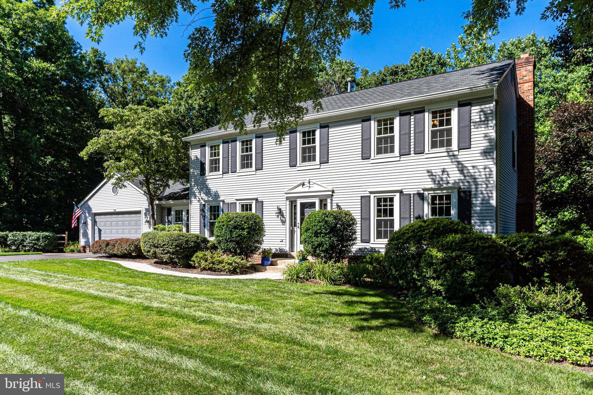 10319 Yellow Pine Drive Vienna, VA 22182 - Photo 2 of 56 Exterior Front