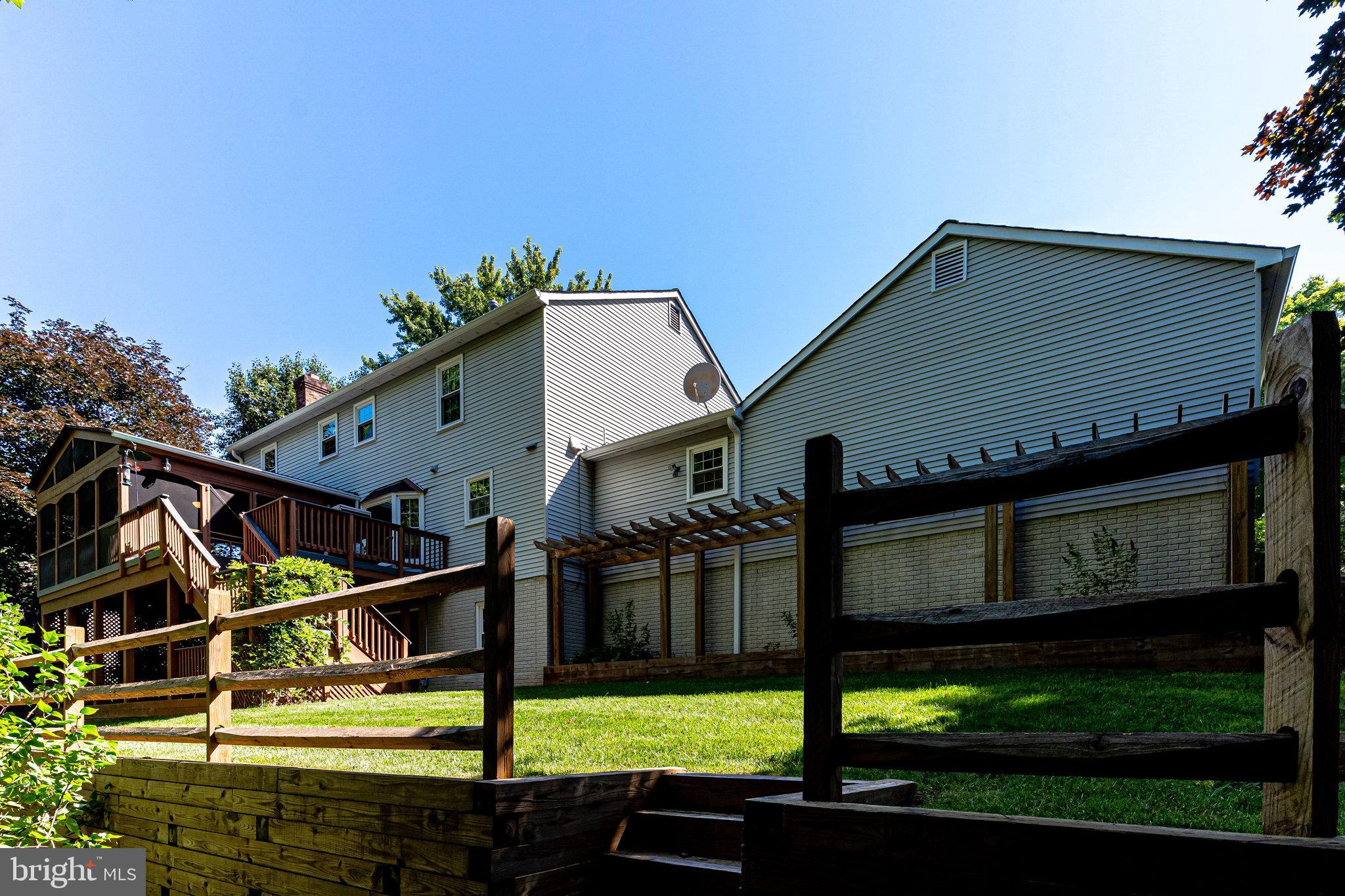 10319 Yellow Pine Drive Vienna, VA 22182 - Photo 52 of 56 Rear Elevation