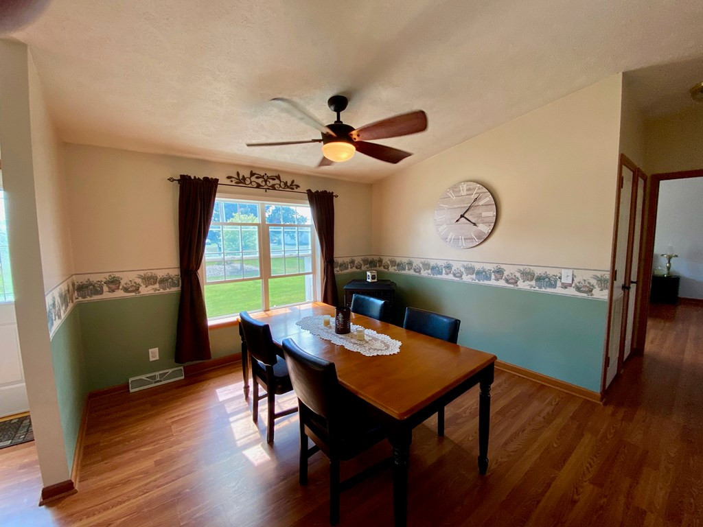 2354 Lake Shore Road Chazy, NY 12921 - Photo 8 of 39 Gallery Image 8