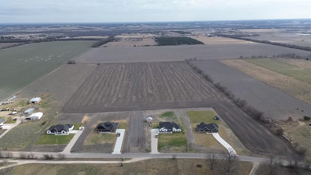 550 Hampel Road Palmer, TX 75152 - Photo 2 of 4 an aerial view of residential houses with outdoor space