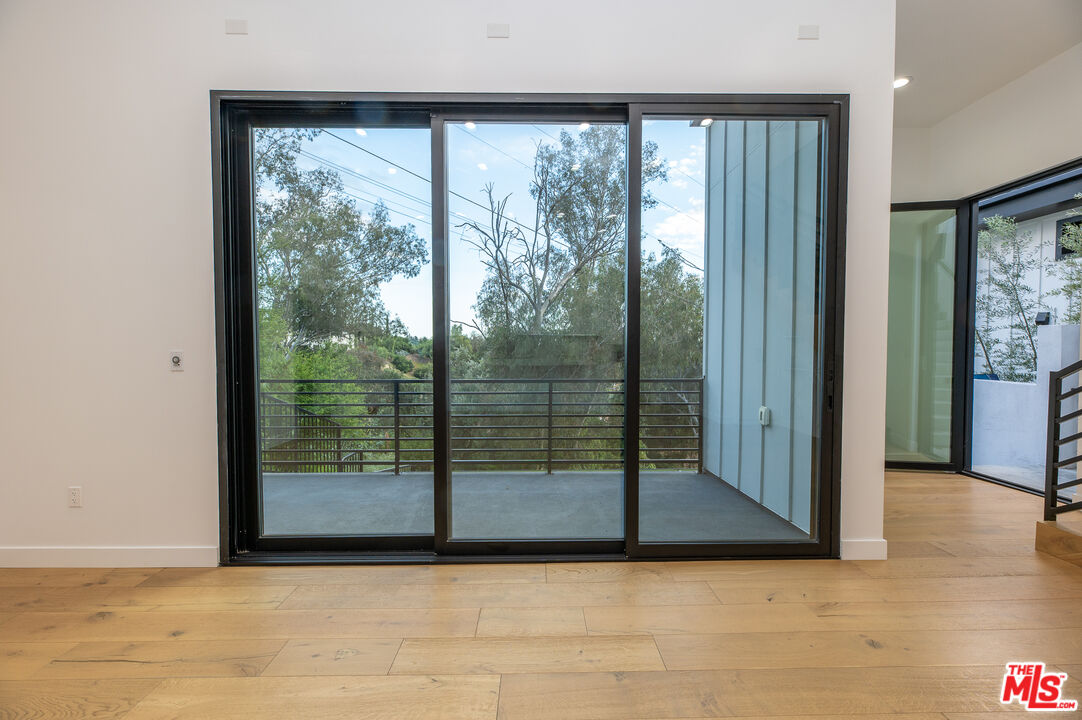 6565 Pickwick Street Los Angeles, CA 90042 - Photo 17 of 54