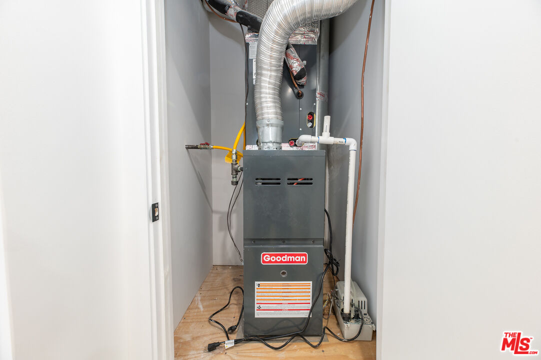 6565 Pickwick Street Los Angeles, CA 90042 - Photo 41 of 54