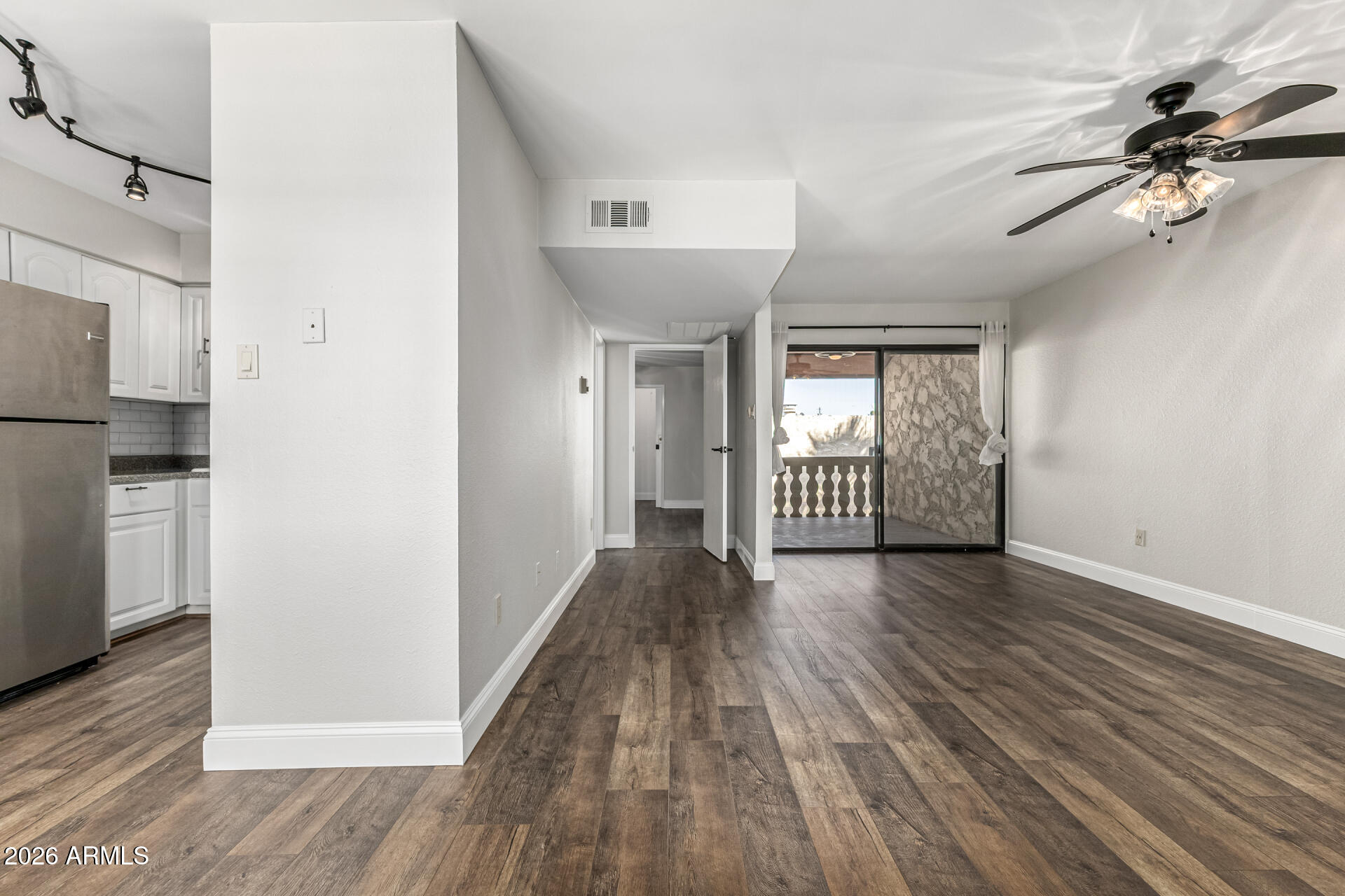 4950 North Miller Road, Unit 337 Scottsdale, AZ 85251 - Photo 6 of 23 6 - Miller