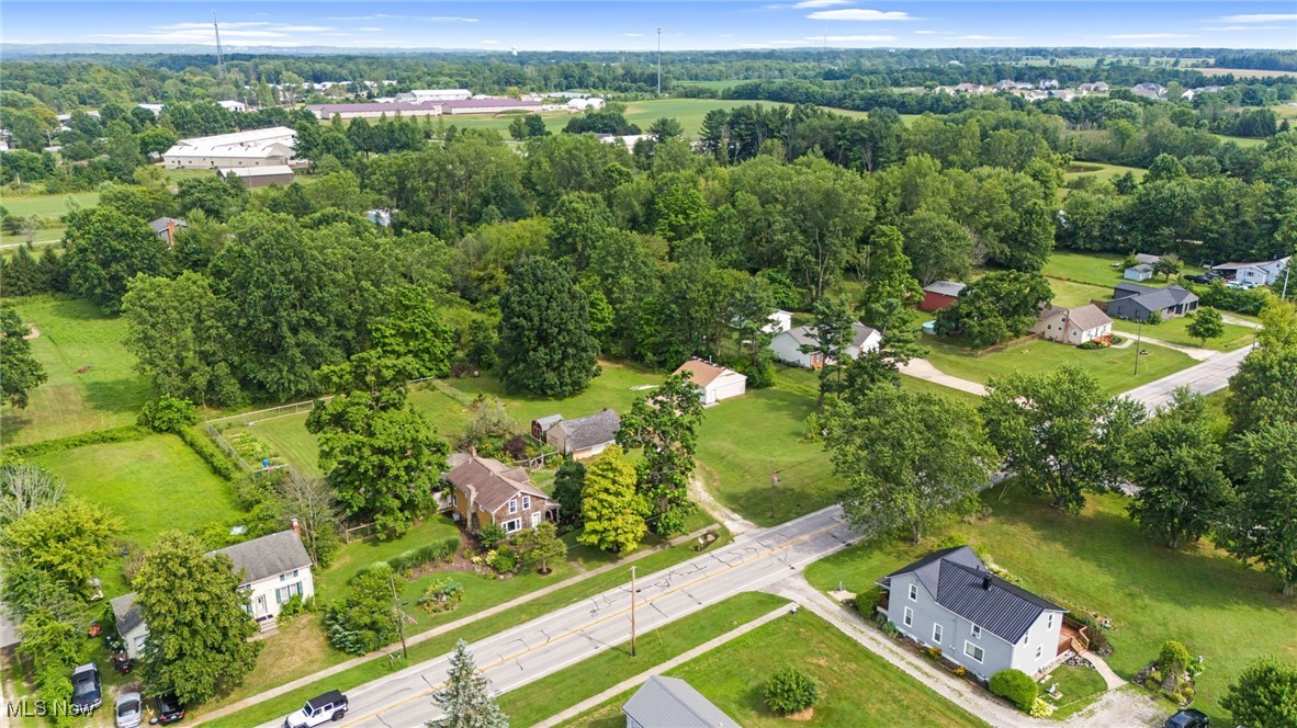 3945 Columbia Road Medina, OH 44256 - Photo 37 of 40 Drone / aerial view