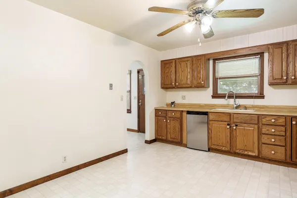 $115,000 | 3009 Cannon Street, Rockford, IL 61109