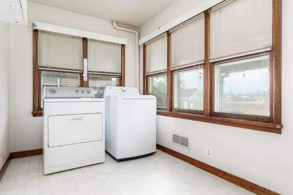 $115,000 | 3009 Cannon Street, Rockford, IL 61109