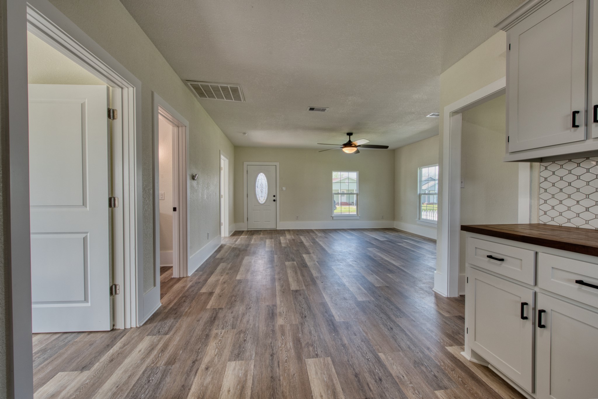 1122 West 2nd Street Freeport, TX 77541 - Photo 10 of 38