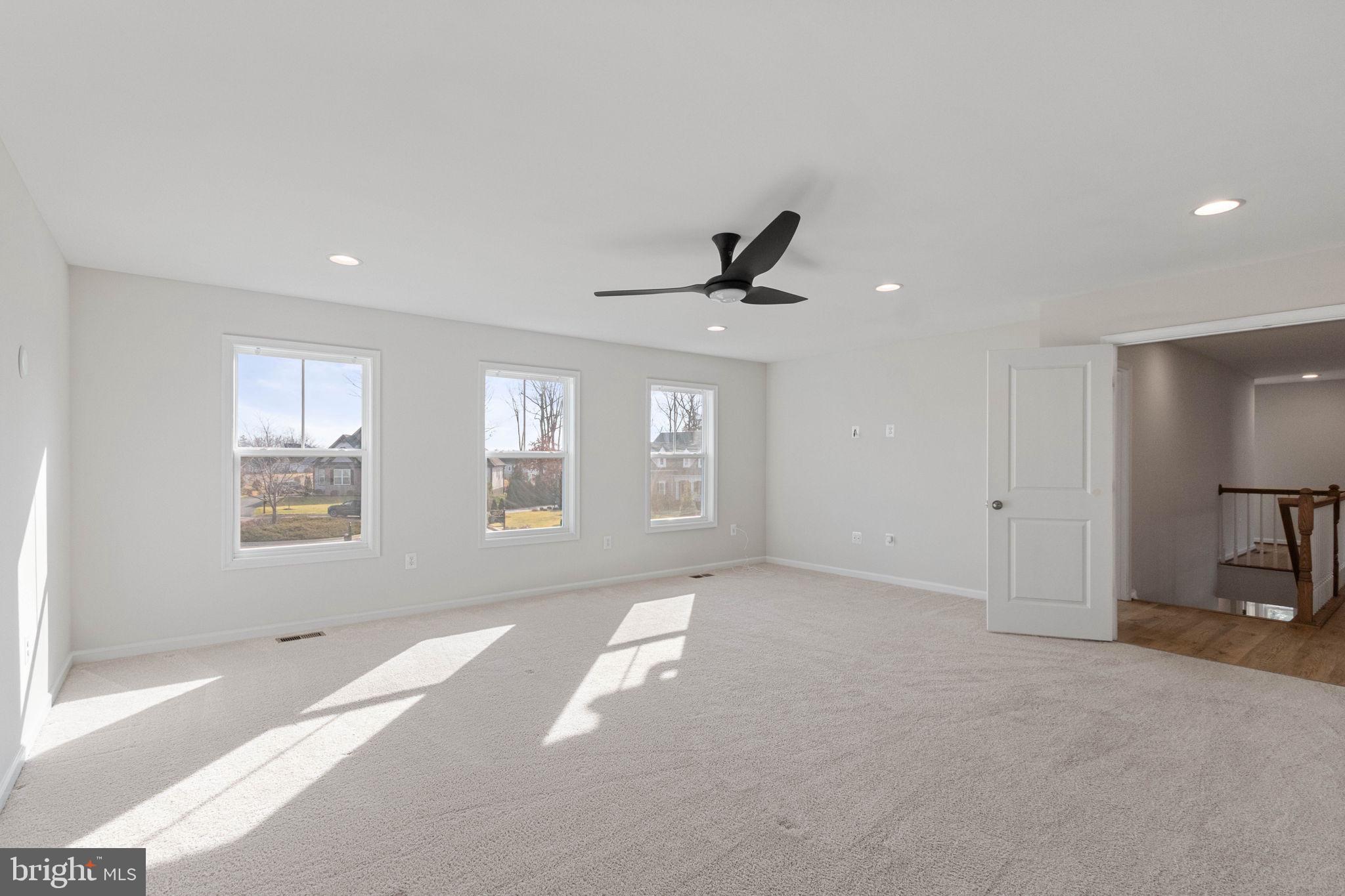 10602 Springvale Lane Spotsylvania, VA 22551 - Photo 32 of 92 a view of an empty room with a window