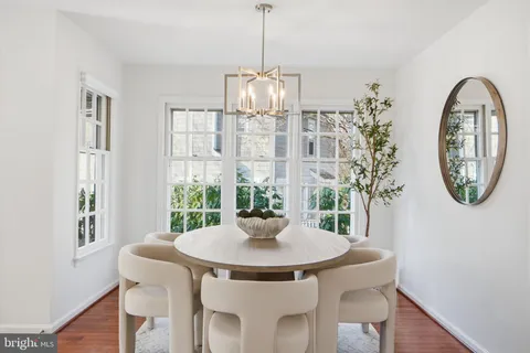 $1,160,000 | 1285 Lamplighter Way, Reston, VA 20194