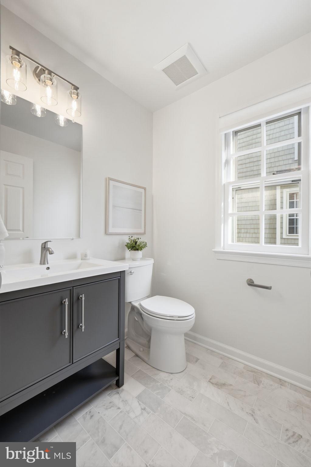 1285 Lamplighter Way Reston, VA 20194 - Photo 13 of 42