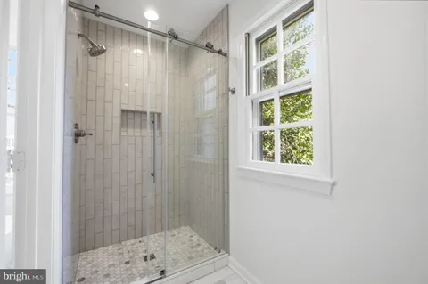 $1,160,000 | 1285 Lamplighter Way, Reston, VA 20194