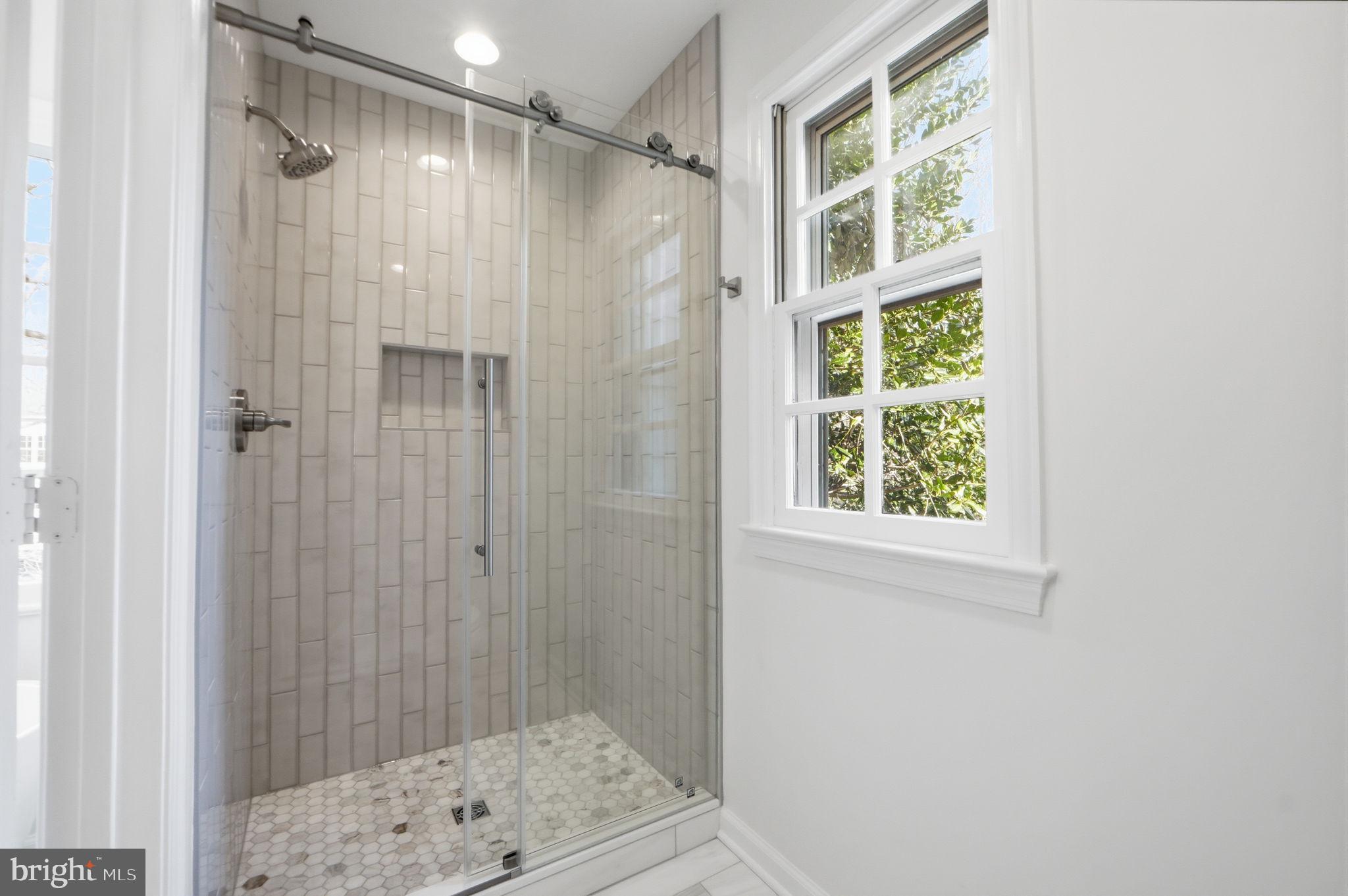 1285 Lamplighter Way Reston, VA 20194 - Photo 25 of 42