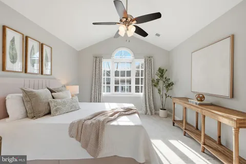 $1,160,000 | 1285 Lamplighter Way, Reston, VA 20194