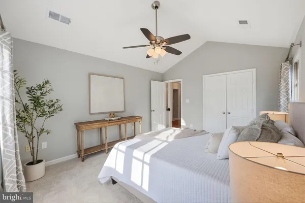 $1,149,990 | 1285 Lamplighter Way, Reston, VA 20194