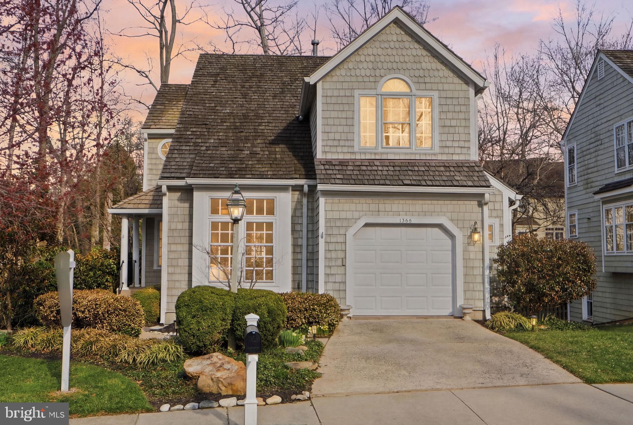 1285 Lamplighter Way Reston, VA 20194 - Photo 3 of 42