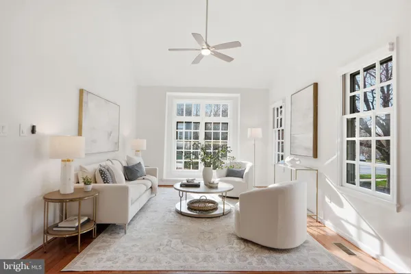 $1,149,990 | 1285 Lamplighter Way, Reston, VA 20194