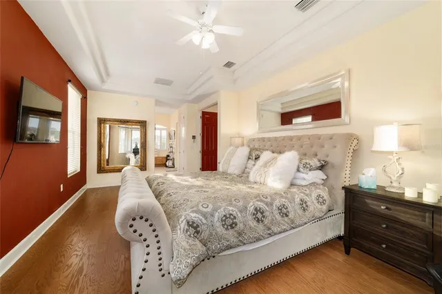 a view of a house with a big yard