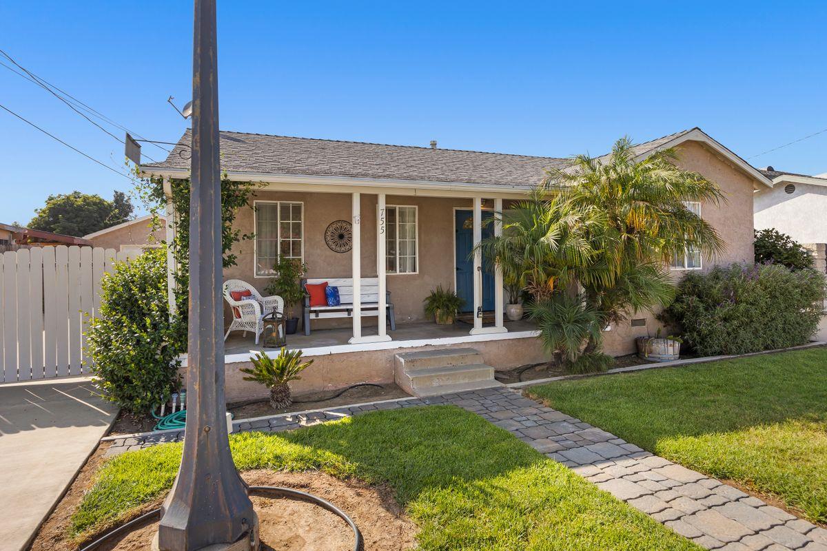 755 Spring Street Oak View, CA 93022 - Photo 27 of 29 a view of a house with backyard and porch