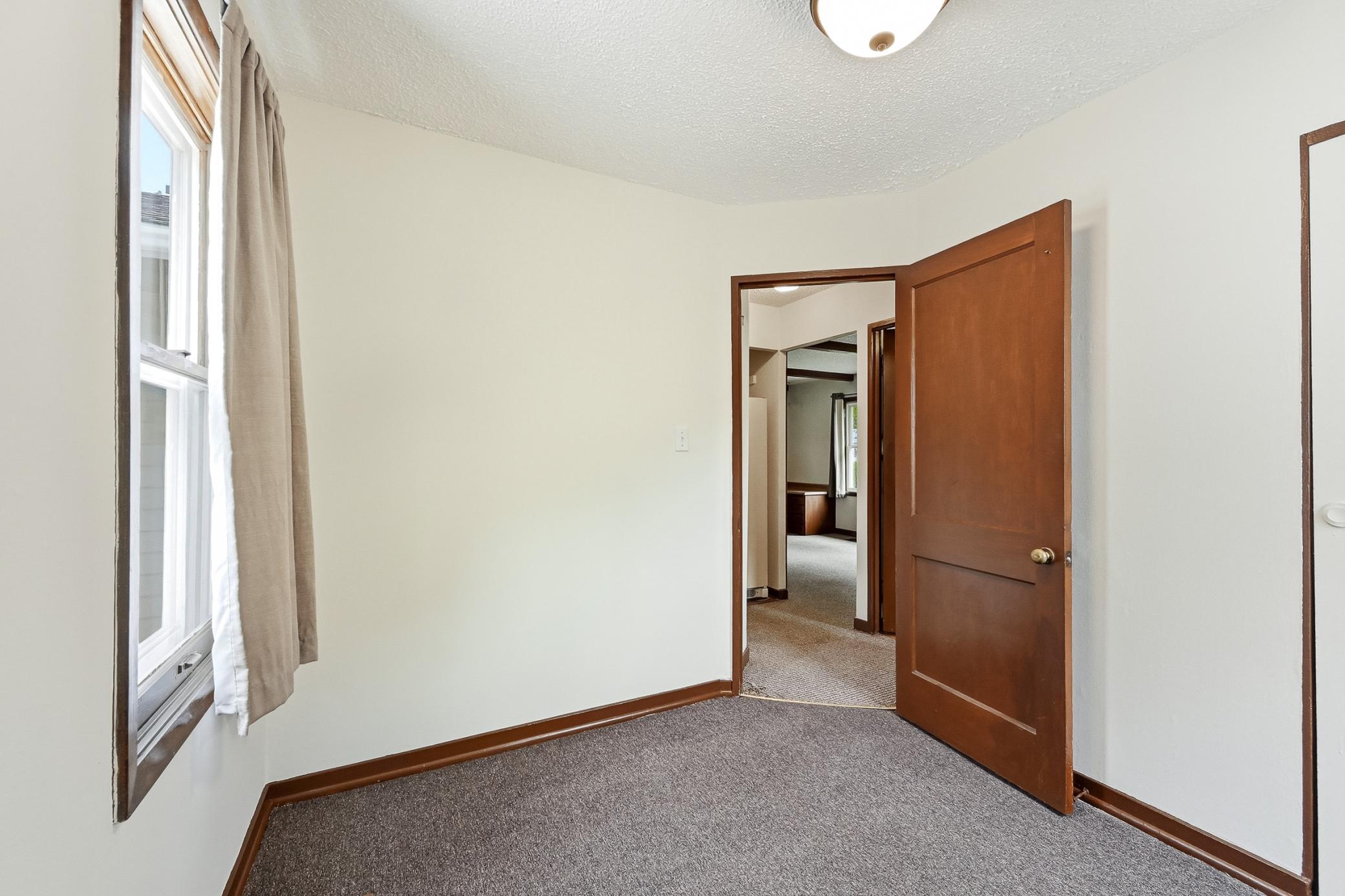 1805 Marvale Avenue Southeast Rochester, MN 55904 - Photo 16 of 25