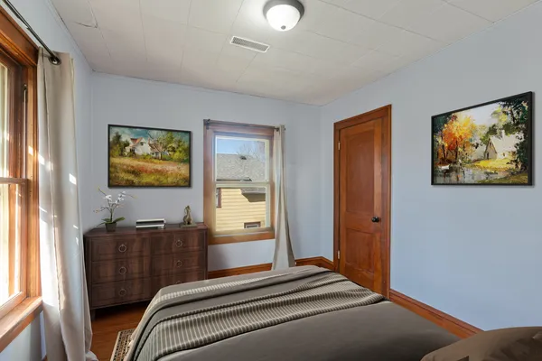 $349,000 | 371 North Street, Elgin, IL 60120