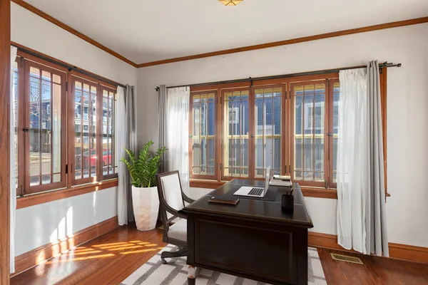 $349,000 | 371 North Street, Elgin, IL 60120