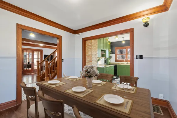 $349,000 | 371 North Street, Elgin, IL 60120