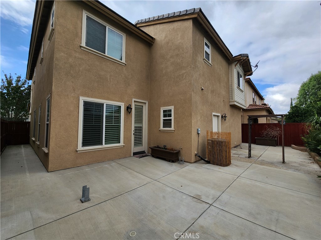 4135 Garvey Way Riverside, CA 92501 - Photo 15 of 17