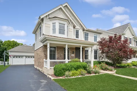 $1,550,000 | 1542 Bluestem Lane, Glenview, IL 60026