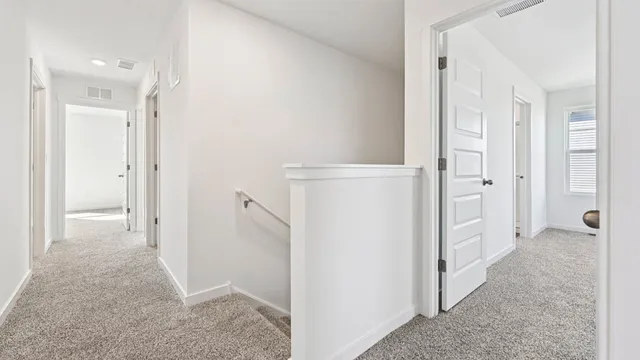 $393,990 | 123 Cornerstone Crossing, Hampshire, IL 60140