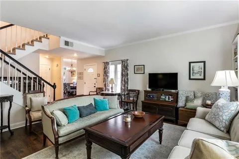$314,000 | 3001 Jefferson Avenue, New Orleans, LA 70125