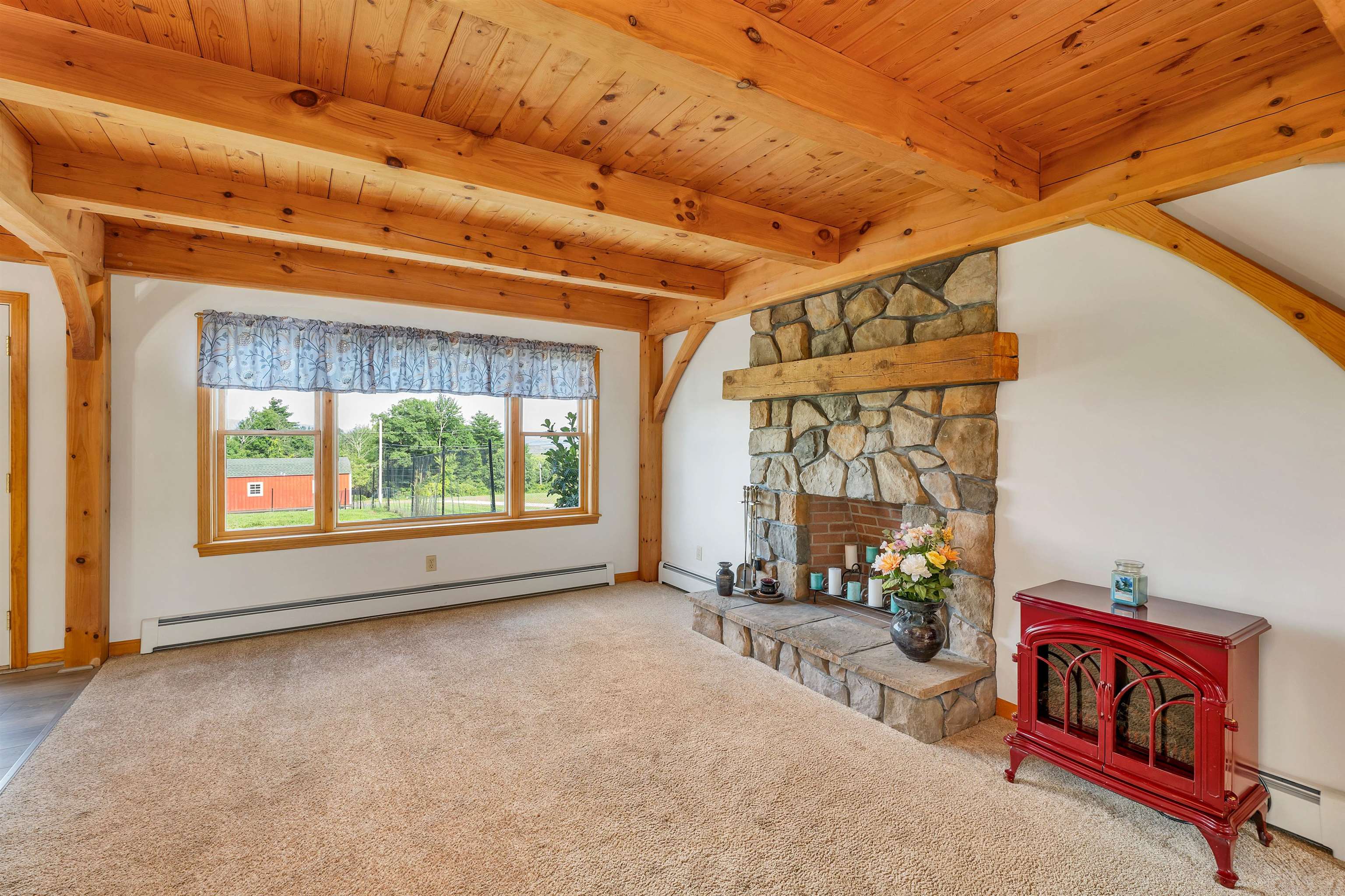 379 Calef Hill Road Tilton, NH 03276 - Photo 3 of 40