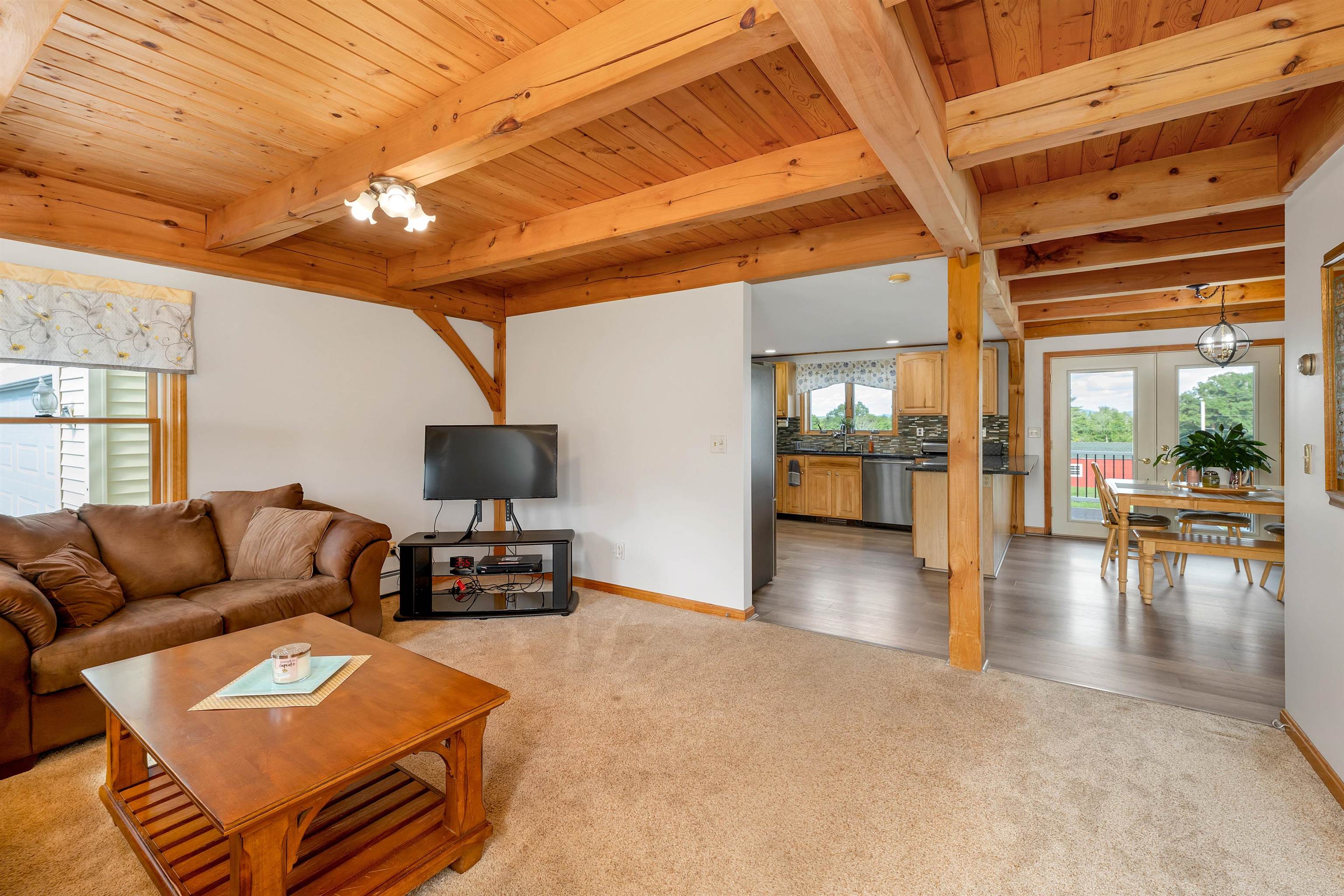 379 Calef Hill Road Tilton, NH 03276 - Photo 7 of 40