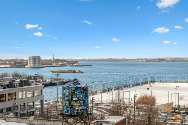 $550,000 | 2 Grace Court, Unit 3X | Brooklyn Heights