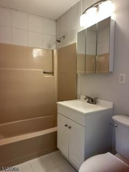 234 Main Street, Unit 2 Butler, NJ 07405 - Photo 11 of 20 Gallery Image 11