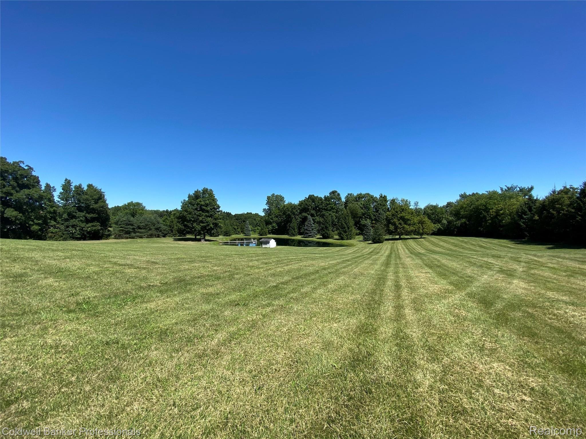 1250 North Elba Road Lapeer, MI 48446 - Photo 27 of 43 A0C9B696-1B8F-4F9B-8A54-A8568E89CCA5.jpeg
